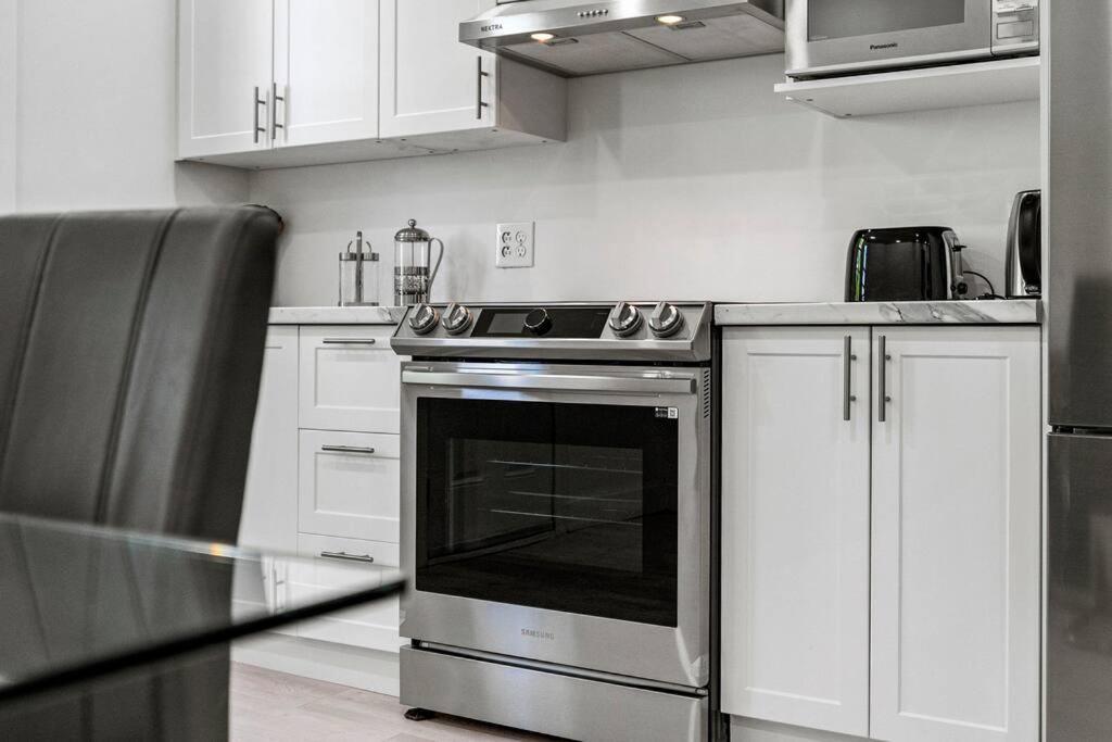 Appartement Haut De Gamme Ndg Монреаль Экстерьер фото
